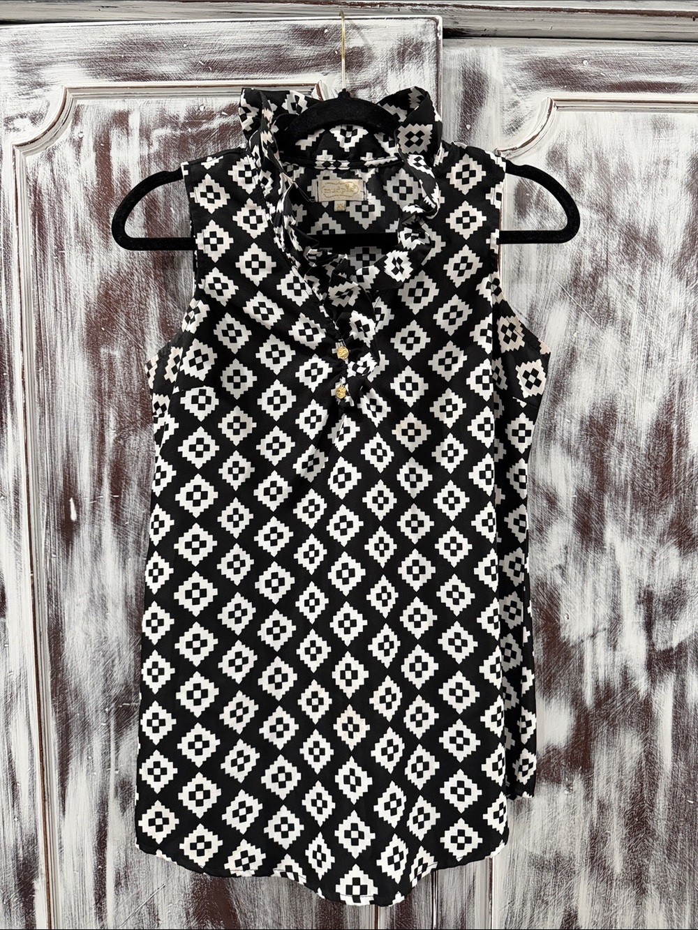 Mud Pie Black & White Geometric Ruffle Neck Sleeveless Top
